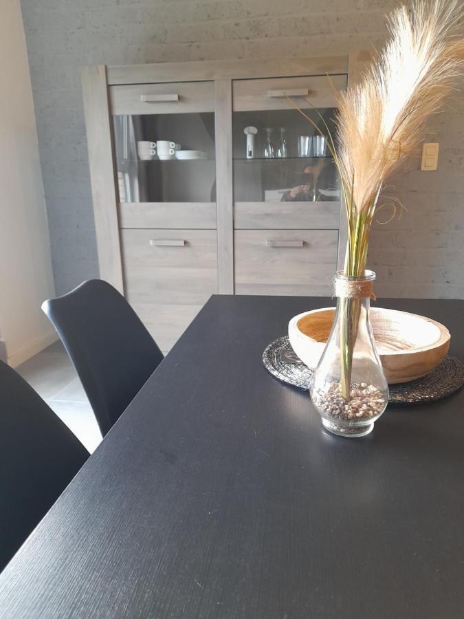 De Hoog Velden 13 Apartment NeerNeerpelt Екстериор снимка